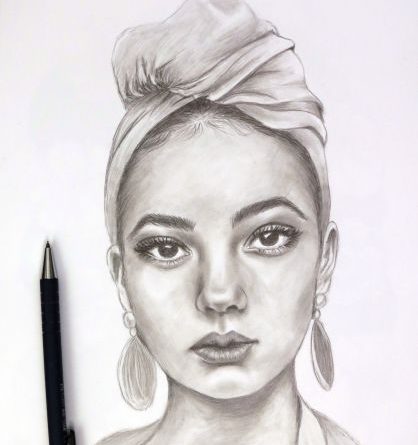 Portret in creion